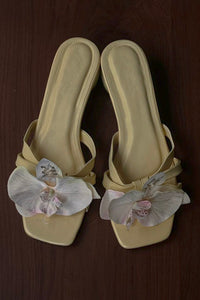 Cloud & Bloom in Momma Lemon