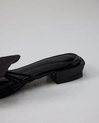 Demure Wrap Up in Glossy Black