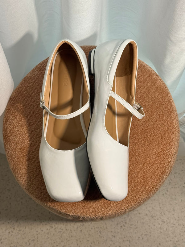 Mary Janey Glossy White Size 4