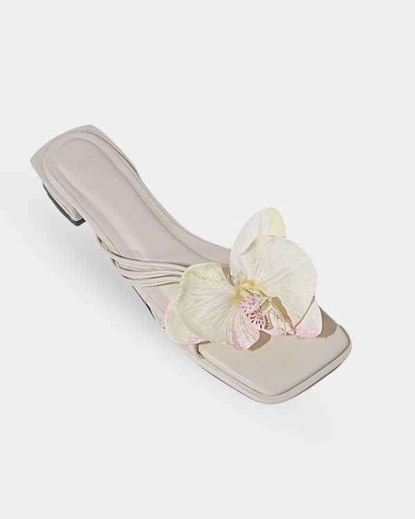 Demure Wrap Up Sandals in Glossy Craig